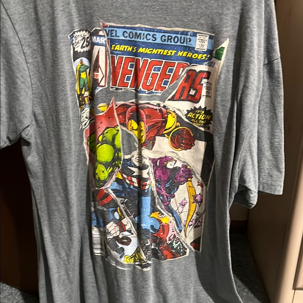 Marvel Avengers Gray Graphic Tee